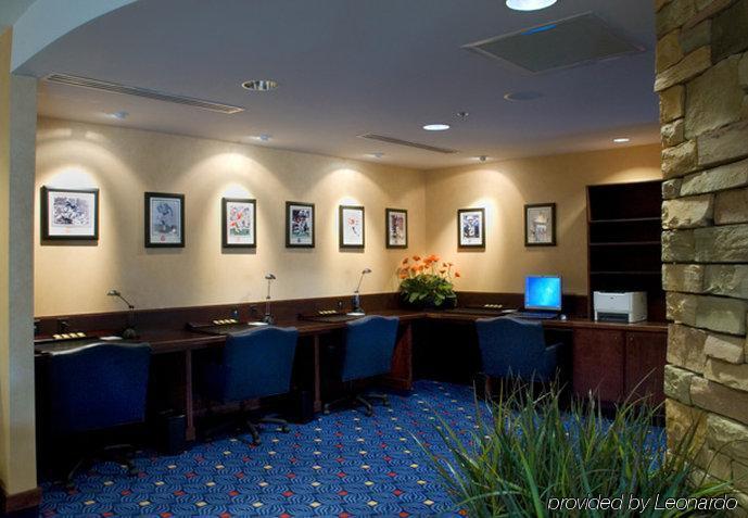 Courtyard By Marriott Canton Hotel North Canton Facilities photo